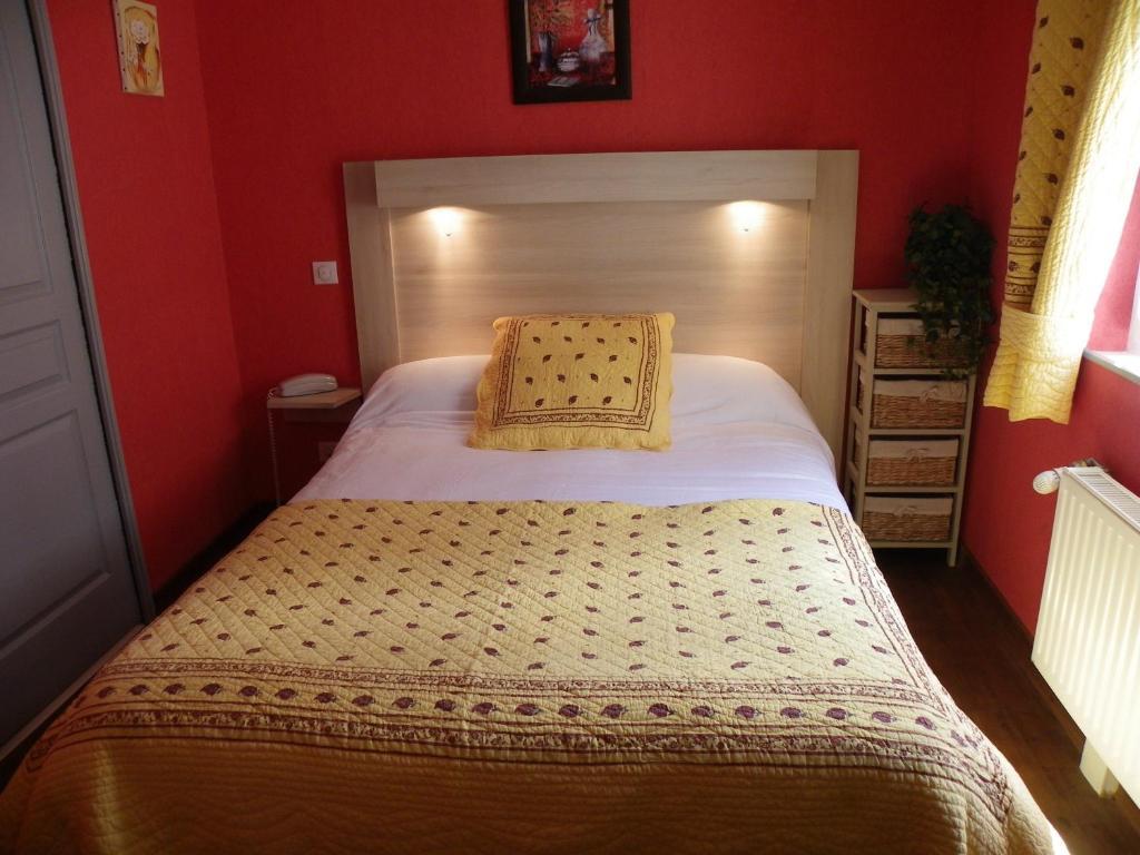 Hotel De Lion Sur Mer Phòng bức ảnh